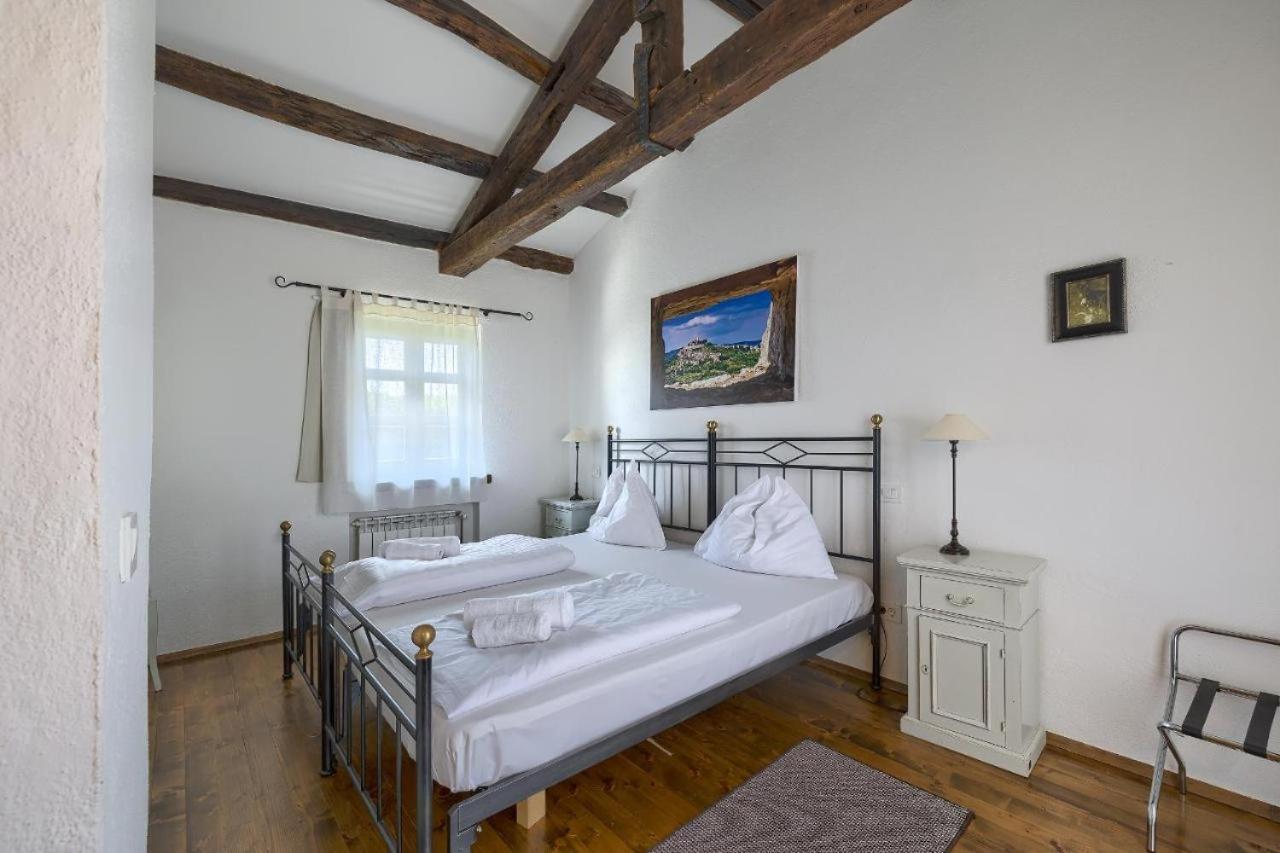 Villa Leopoldo By Istrian Country Houses Barat  Eksteriør billede