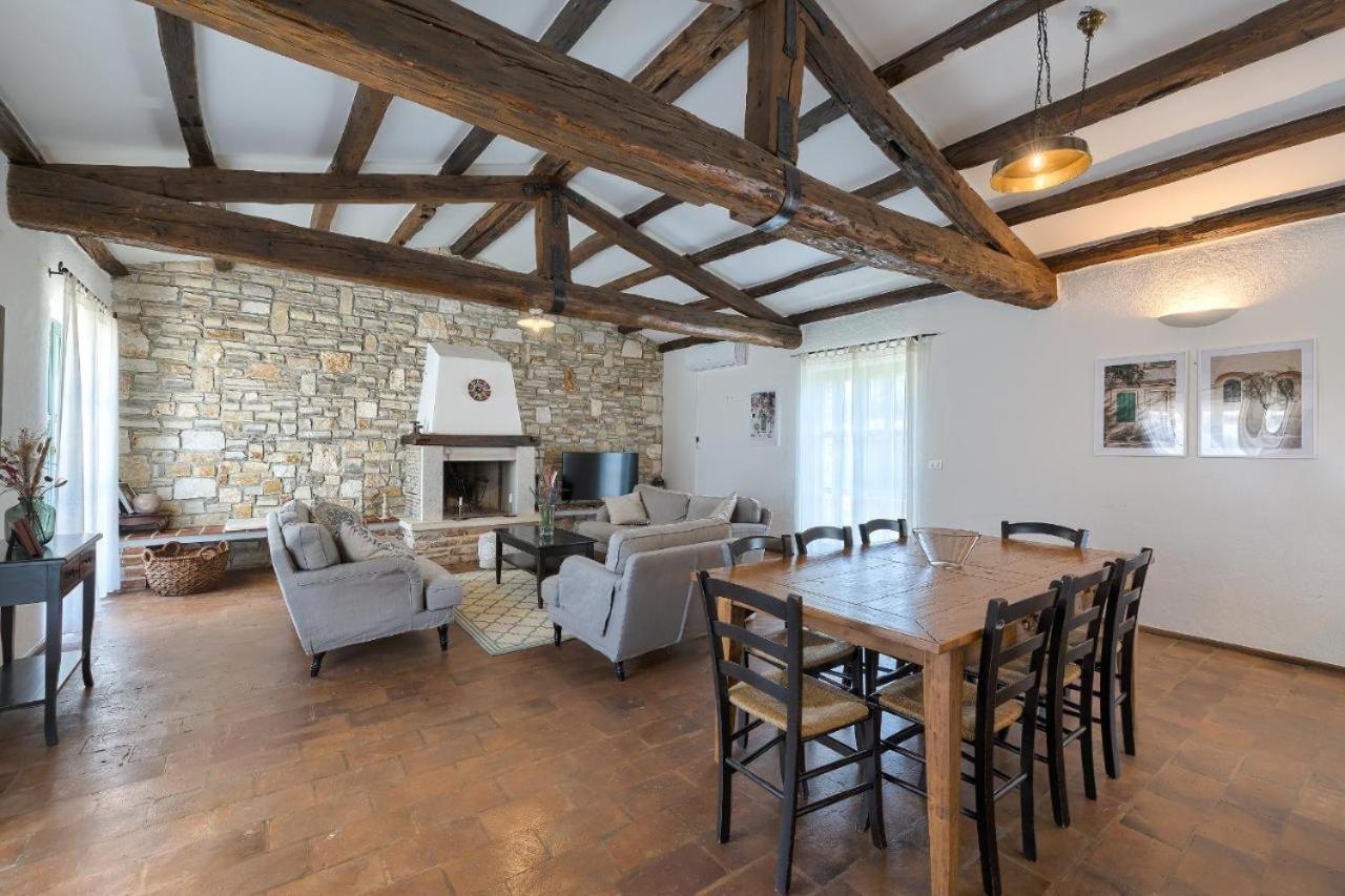 Villa Leopoldo By Istrian Country Houses Barat  Eksteriør billede