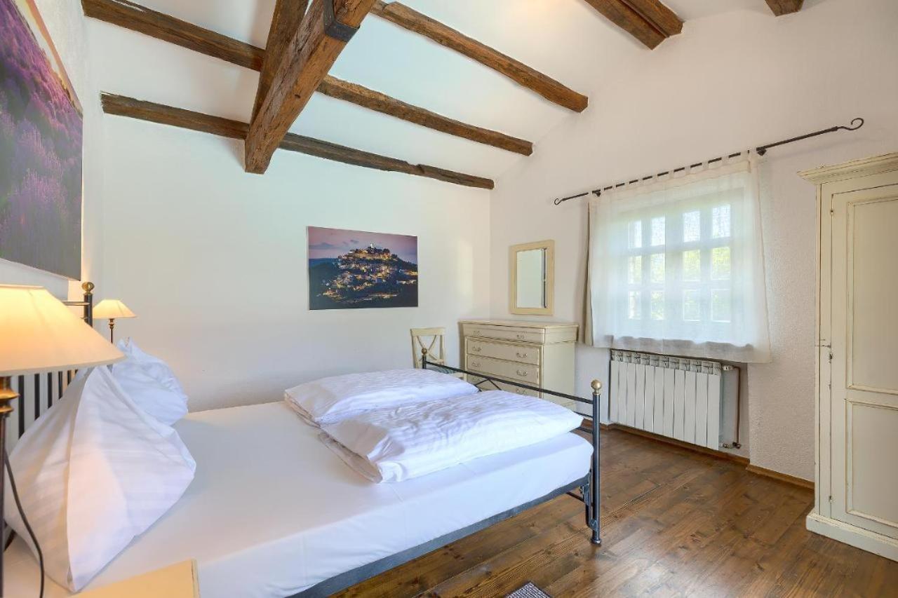 Villa Leopoldo By Istrian Country Houses Barat  Eksteriør billede